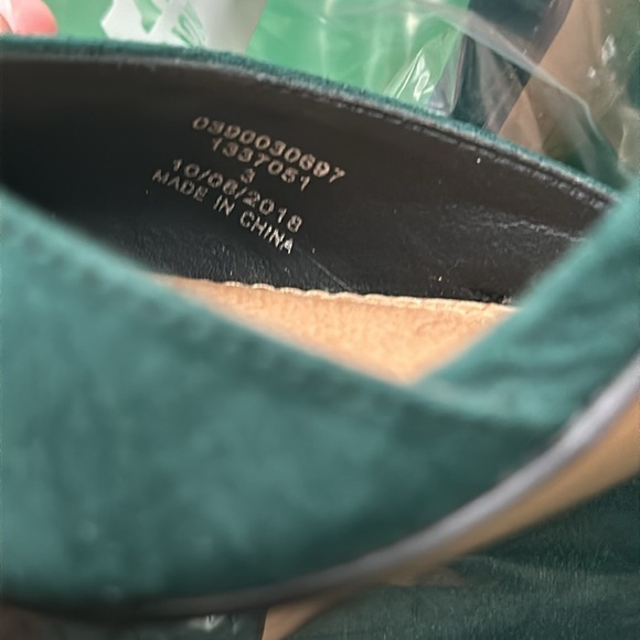 ASOS Size 3 Hunter green suede pointy toe heels w/ankle strap - Picture 5 of 6